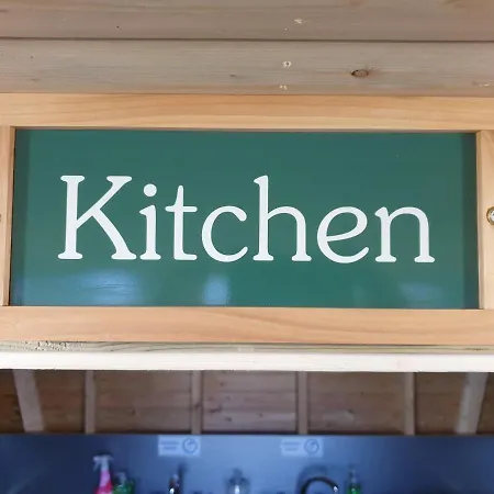 6m Xl Bell Tent Near Whitby With Log Burner Liverton